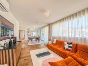 AVEC CLIMATISATION INTEGREE Grand 4.5 pièces de 130m²...