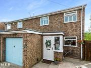 Aveley Close, Paddington, 3 Bedroom Semi detached