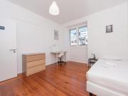 Avenida António Augusto de Aguiar, Lisbon, Lisbon 1050 010