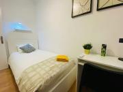 Avenida de la Albufera, Madrid, Community of Madrid 28038