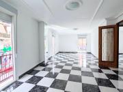 Avenida de la Libertad Amplia, luminosa y con una...