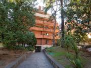 Aventino, central and surrounded by greenery Cribmed