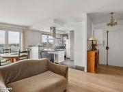 Avenue des Courses 2 chambres 74m2 dernier étage...