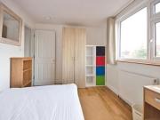 Avenue Road Extension, Leicester