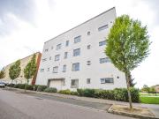 Aviation Avenue, Hatfield, Hertfordshire AL10, 3 bed...
