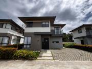 Avida House and Lot for Sale Erin Model in Averdeen...