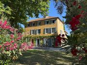Avignon, Demeure De Caractere Entre Nature Et Ville...