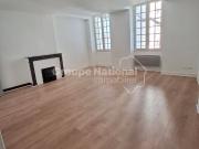 Avignon intra muros, appartement 4 pièce s 84 m2 avec cour