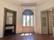 AVIGNON RUE SAINT ETIENNE GRAND APPARTEMENT DE CARACTERE