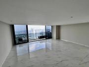 Con TERRAZA, OPORTUNIDAD Única de compra! CON TOTALMENTE...