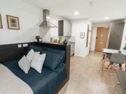 Avon Studios Bronze Studio