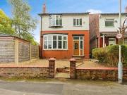 Avondale Road, Cheadle Heath, 4 Bedroom Detached