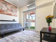 Awesome1 bedroom apartment with a terrace, near the B...