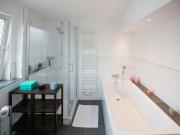 Awesome & beautiful suite close to city center, Essen,...