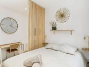 Awesome studio Sentier Grands Boulevard Opera Louvre Paris