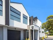 Awesome Townhouse In Great Position