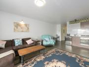 AXIS TARINGA: Fantastic One Bedder Unfurnished