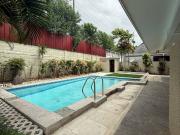 Ayala Alabang Village 3Bedroom with Swimming Pool 135K