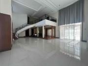 Ayala Alabang Village D5 Well Maintained House For Rent