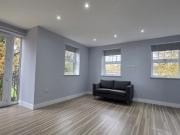 Aysgarth, Berkshire, RG12