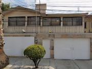 AZALEA 32, XALTOCAN, XOCHIMILCO, 16090 CIUDAD DE MÉXICO,...