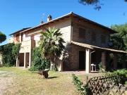 Azienda agricola in vendita a Castiglione Del Lago