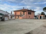 Azienda agricola in vendita a Cortona