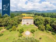 Azienda agricola in vendita a Lucca
