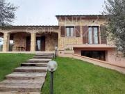 Azienda agricola in vendita a Manciano