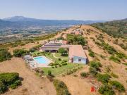 Azienda agricola in vendita a Posada