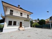 Azienda agricola in vendita a Rovescala