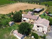 Azienda agricola in vendita a San Quirico D'Orcia