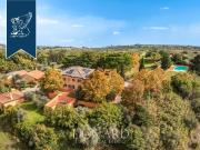 Azienda agricola in vendita a Trequanda