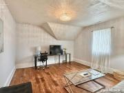 B 12 Middleton St, Cambridge, Ontario N1S 2R1 B 12...
