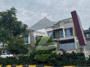 B 17 FMC 25x50 Plot Is For Sale