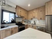 Unit B 189 Churchill Avenue, Toronto, ON, M2N 1Z3...
