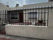 Bº Acosta, calle Agustin Garzon, Casa en venta de 2...