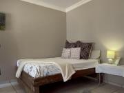 Bachelor Apartment in Birch Acres, Kempton Park