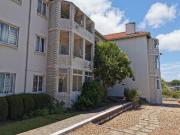 Bachelor apartment in Rondebosch