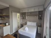 Bachelor Apartment to rent in Green Point, Cape Town Bachelor Apartment to rent in Green Point, Cape Town