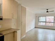 Bachelor Flat to Rent in Green Point