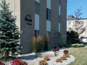 Bachelor Patio Heat Water Incl FREEparking 104900 Elec