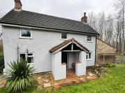 Badbury, Swindon, 3 Bedroom Cottage