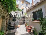 BAGNOLS SUR CEZE IMMEUBLE DE RAPPORT 289 M2 GARAGE...