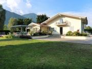 Bagolino, Ponte Caffaro la villa la piscina e il lago