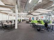 Bahnhofsnähe trifft Raum für Ideen. Jetzt entdecken!