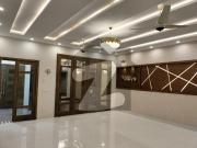 Bahria Town Sector C House For rent Sized 1 Kanal Bahria...