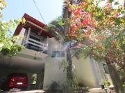 Bairro São Pedro / Casa duplex com 3 quartos Quintal com...