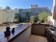 Bairro São Pedro / Linda casa com quintal aconchegante e...