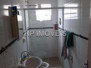 Bairro Santos Dumont / Duas casas cobertura ampla e área...